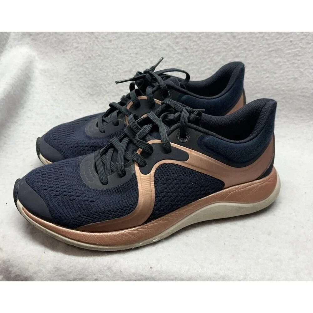 Lululemon Women's Chargefeel Workout Low Athletic Shoes 7.5 Navy Rose Gold Color